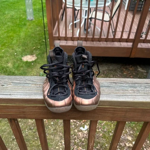 Nike foamposites copper size 8 mens